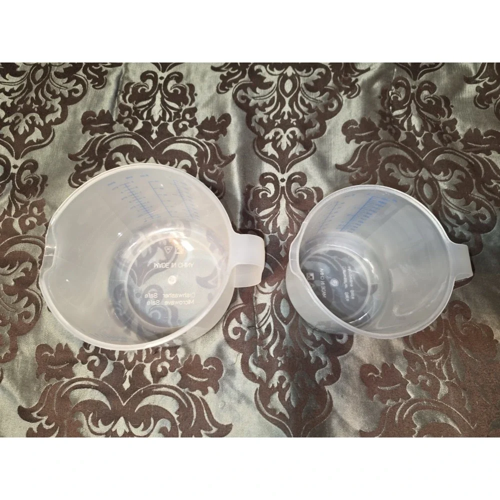 2 Vintage Plastic Measuring Pitchers